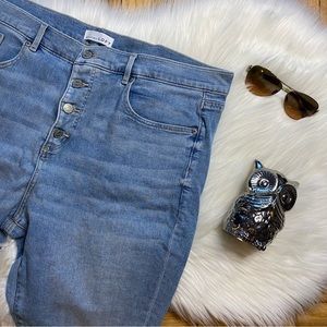 LOFT Curvy Button Fly Skinny Jeans Light Wash